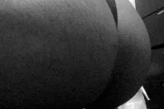 NO BARE SO DONT ASK ‼ - Image 2